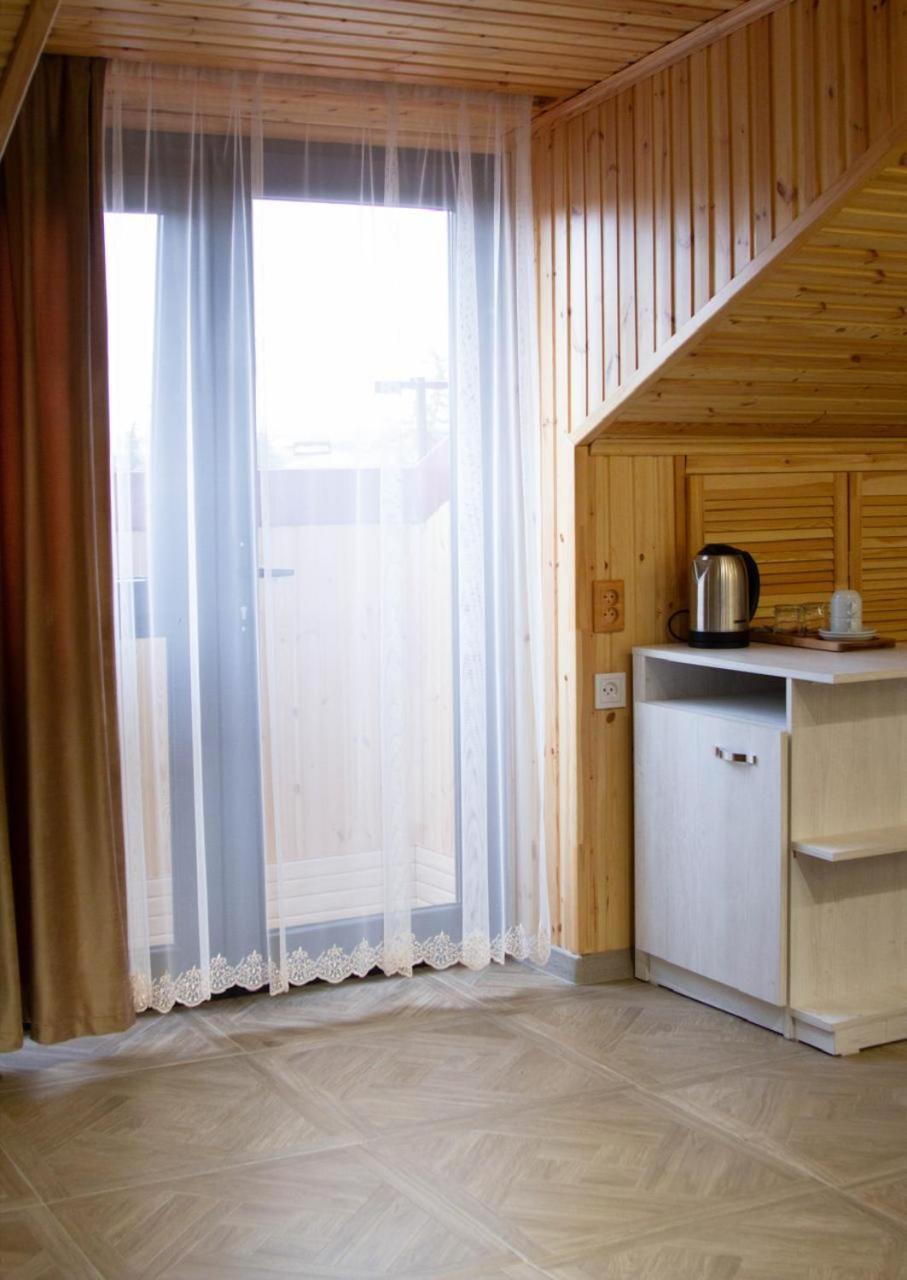 גיומרי Chief Hotel מראה חיצוני תמונה